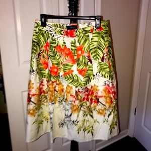 Talbots Skirt beautiful tropical pattern size 6